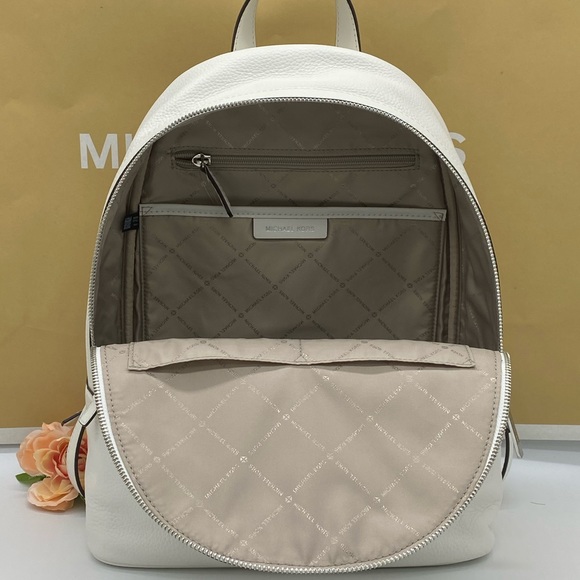 MICHAEL KORS KENLY LARGE BACKPACK OPTIC WHITE - Picture 7 of 16